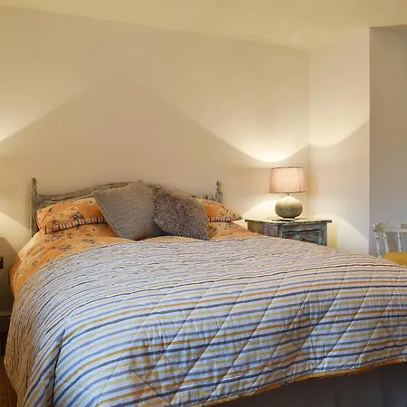 בית נופש Belah Barn *